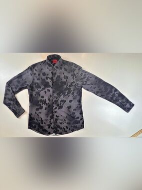 HUGO Ermo Abstract Button Down Shirt in Gray & Black Size Medium